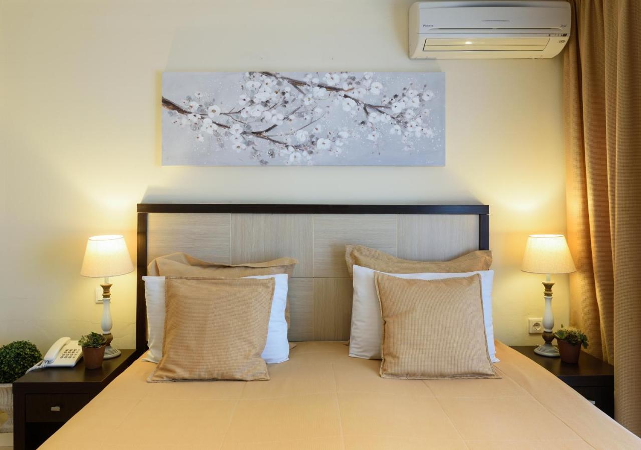 Alkyonis Hotel Nea Kallikrateia Bagian luar foto