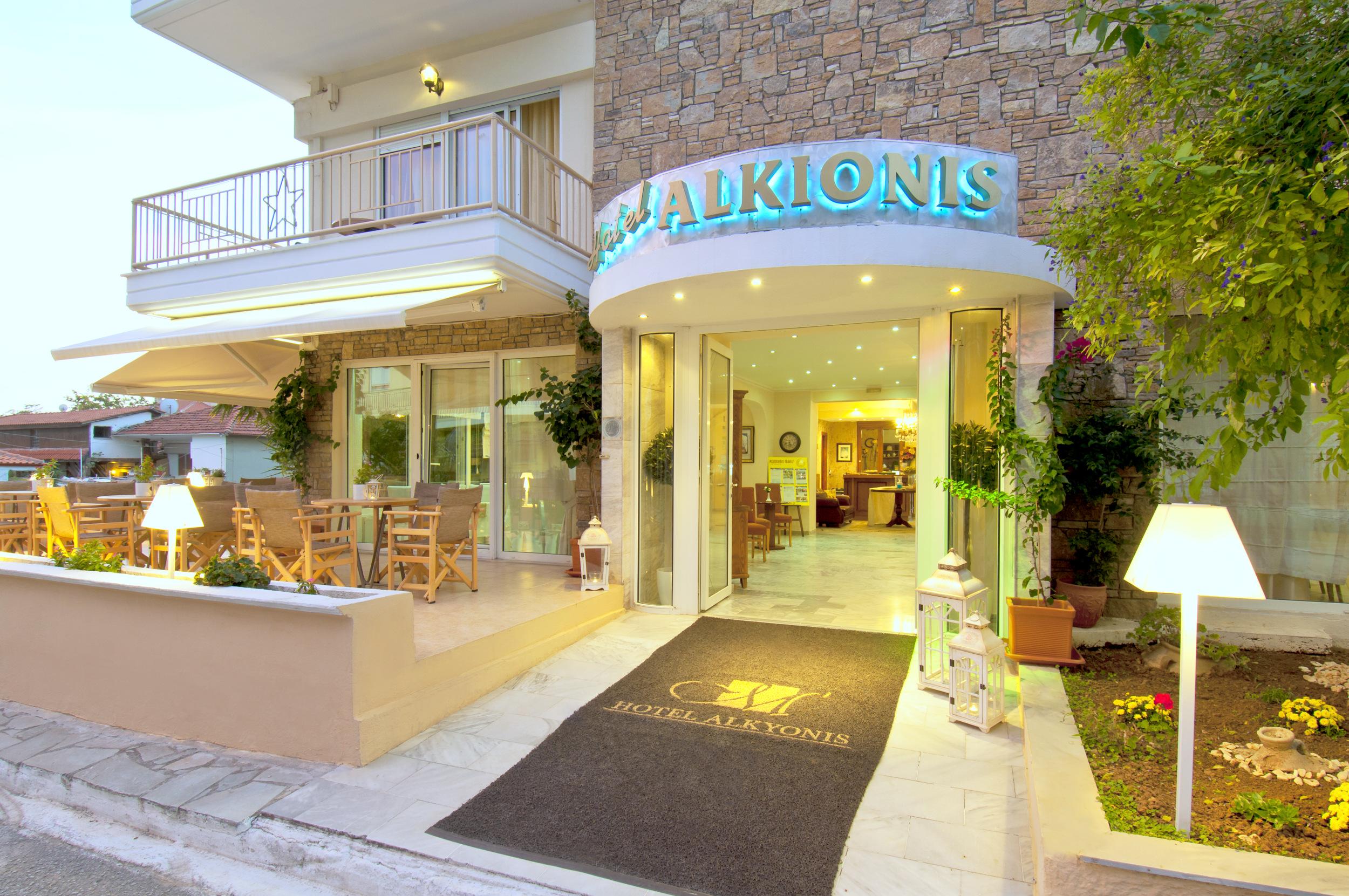 Alkyonis Hotel Nea Kallikrateia Bagian luar foto