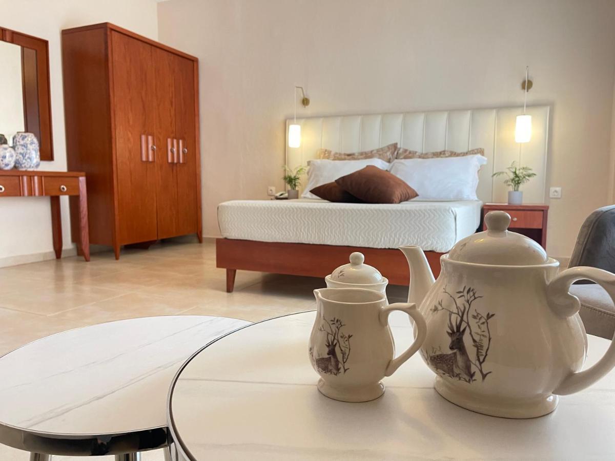 Alkyonis Hotel Nea Kallikrateia Bagian luar foto