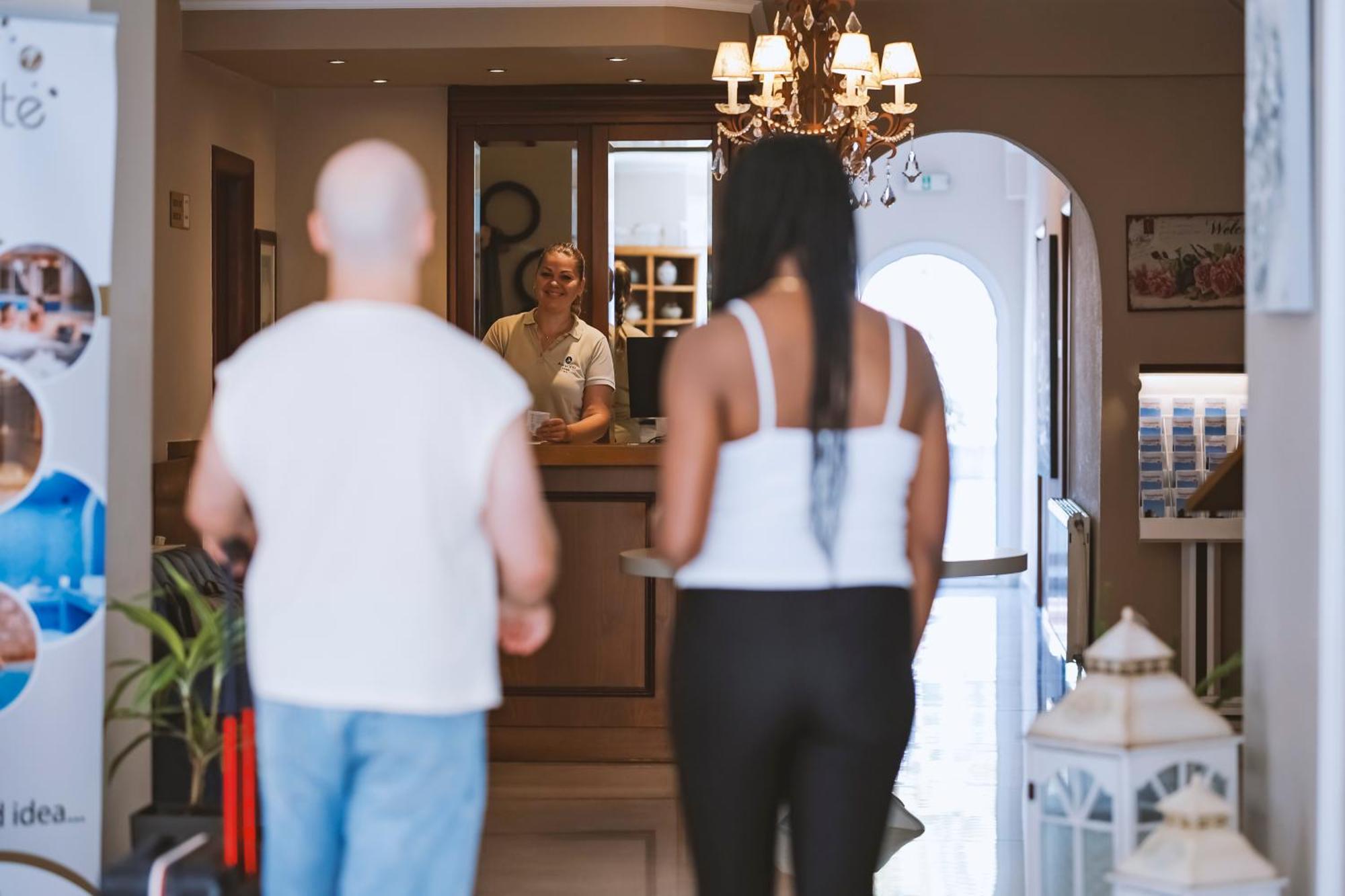Alkyonis Hotel Nea Kallikrateia Bagian luar foto