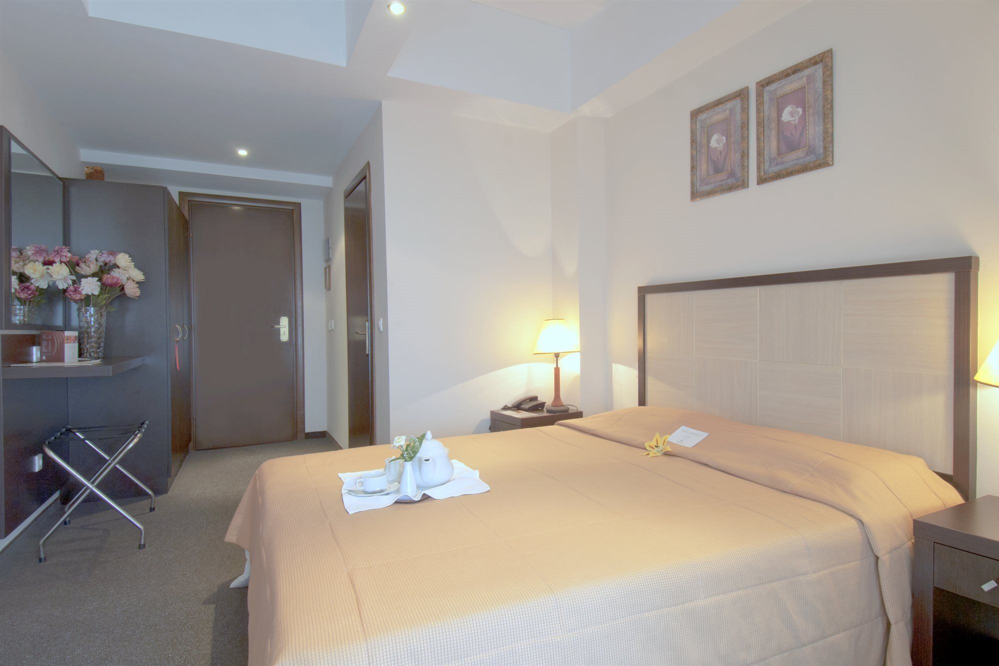 Alkyonis Hotel Nea Kallikrateia Bagian luar foto