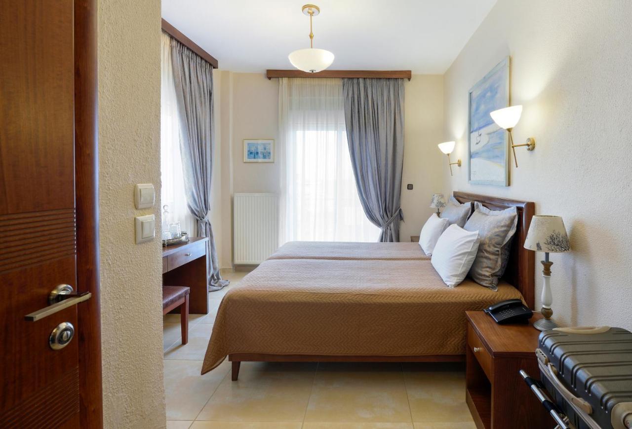Alkyonis Hotel Nea Kallikrateia Bagian luar foto