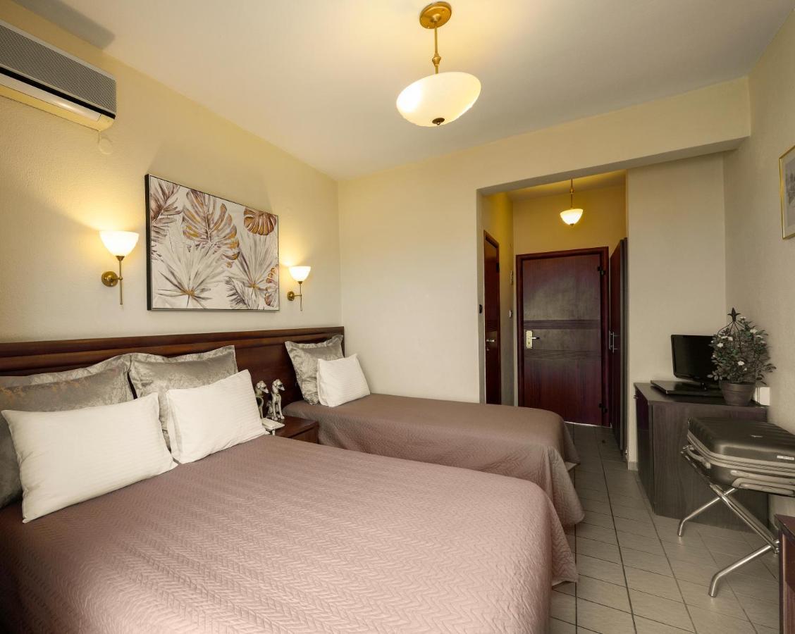 Alkyonis Hotel Nea Kallikrateia Bagian luar foto