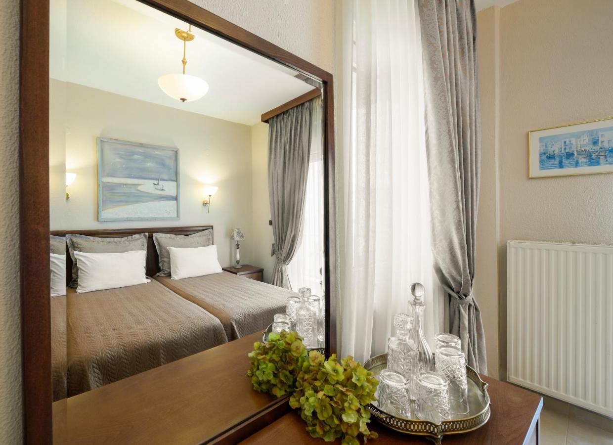 Alkyonis Hotel Nea Kallikrateia Bagian luar foto